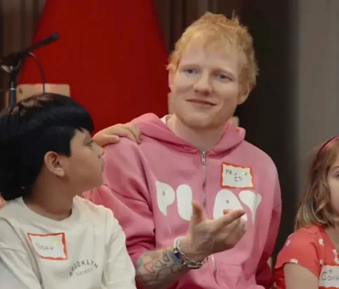 Ed-Sheeran-Teaches-Brooklyn-School-Children-Music
