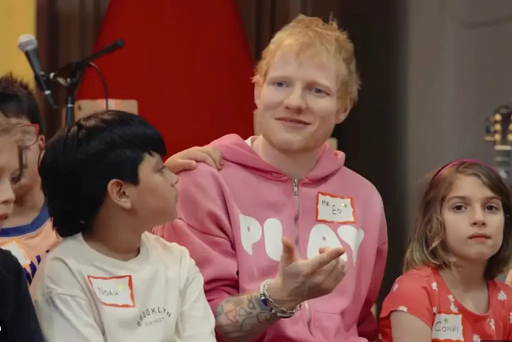 Ed-Sheeran-Teaches-Brooklyn-School-Children-Music
