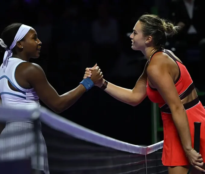 Aryna Sabalenka Storms Past Coco Gauff to Reach WTA Finals Semis
