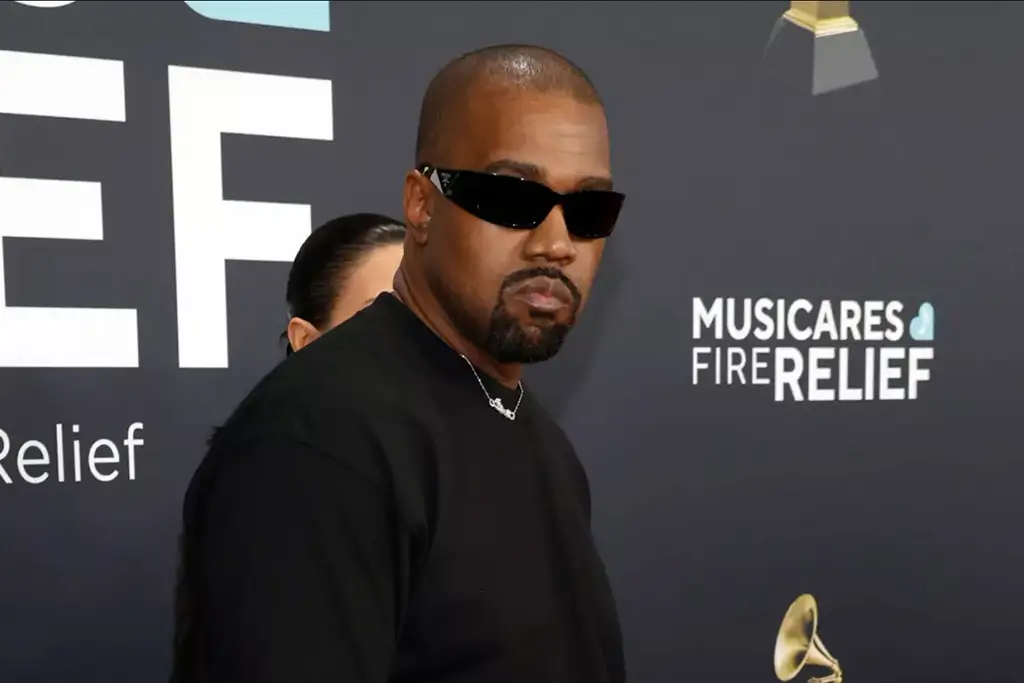 Kanye-West-Confirms-Release-Date-For-“Bully”