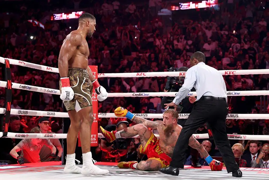 Anthony Joshua Knocks Out Jake Paul in Sixth Round in Miami