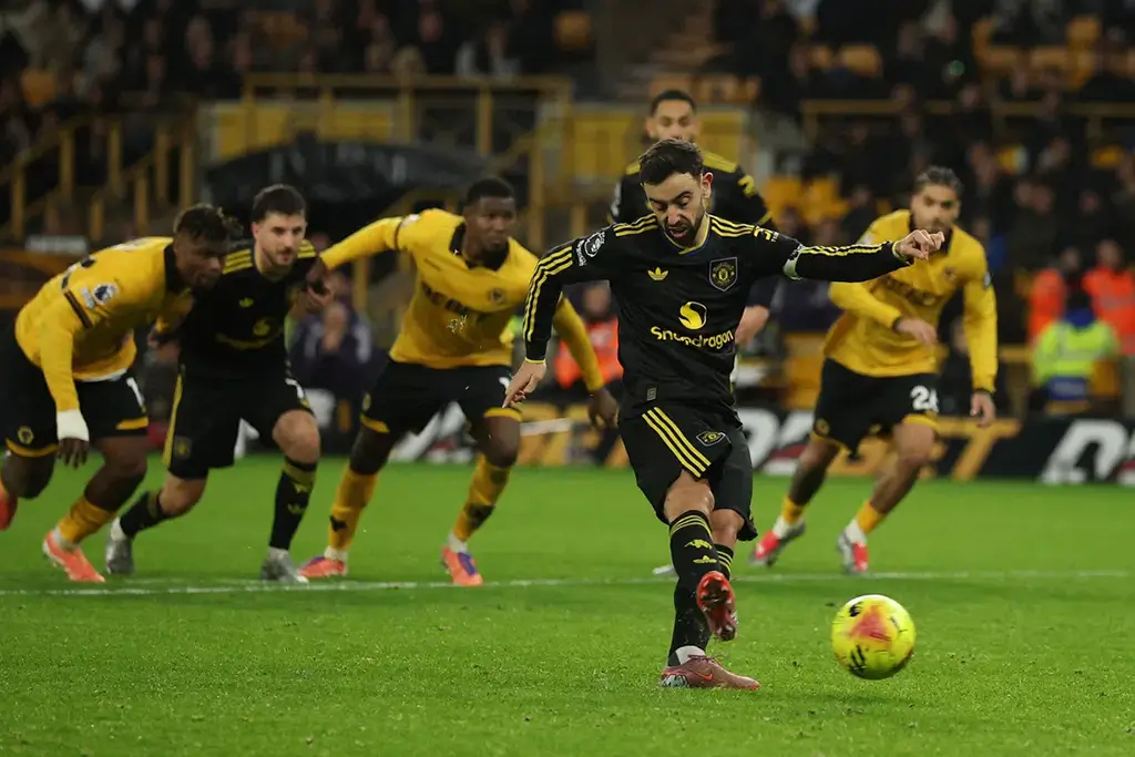 Manchester United Climb To Sixth With 4-1 Win Over Wolves Premier League