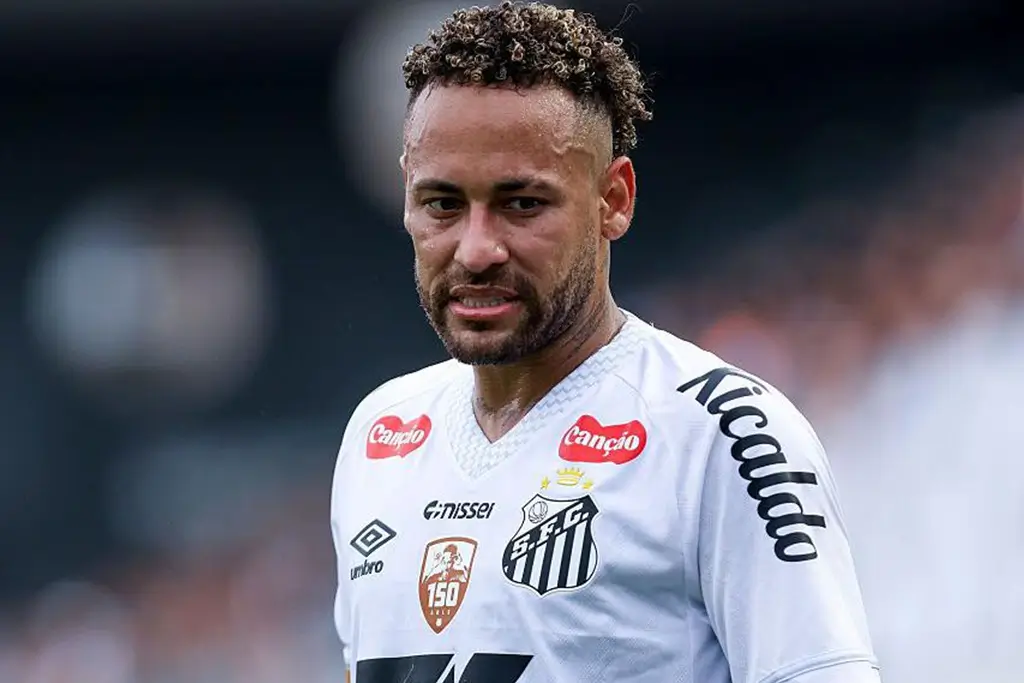 Neymar JR To Undergo Knee Surgery After Driving Santos Fc To Safety