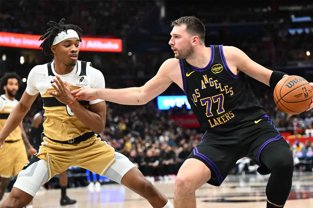 Luka Dončić Leads Lakers Past Wizards With Triple-Double