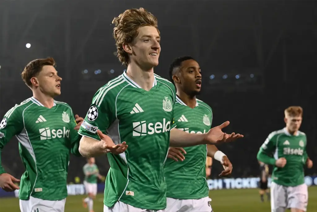 Anthony Gordon Scores Four In Newcastle 6-1 Win
