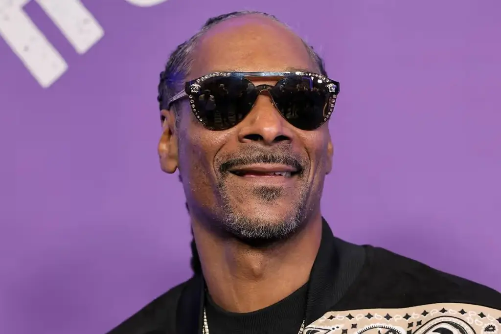 Snoop Dogg Mourns Death of 10-Month-Old Granddaughter