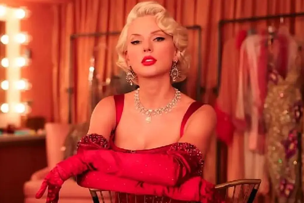 Taylor Swift’s ‘Opalite’ Hits No.1 on Hot 100