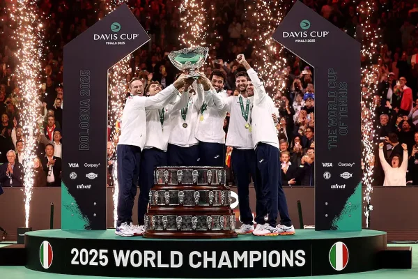 Tennis- Italy Beat Spain To Win Third-Straight Davis Cup Title_