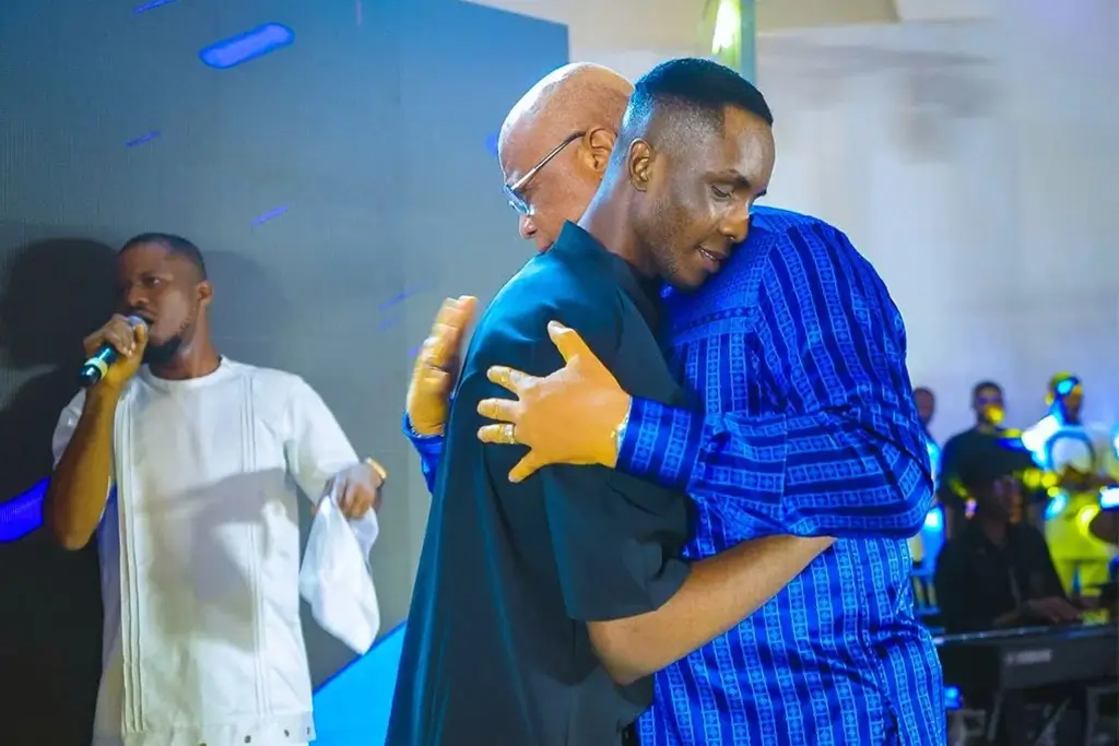 Chris Vic Gets Gifts From Akwa Ibom Governor_