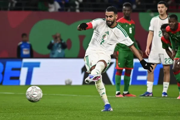 Mahrez Penalty Sends Algeria Into AFCON Last 16