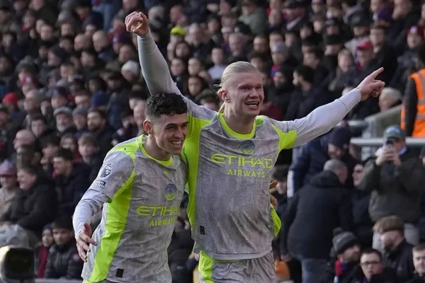 Manchester City Maintain Pressure On Arsenal With 3-0 Win Over Crystal Palace