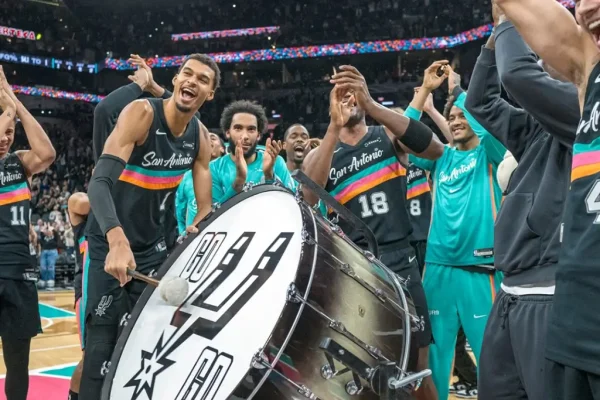 Spurs End Thunder Home Run with Road Victory