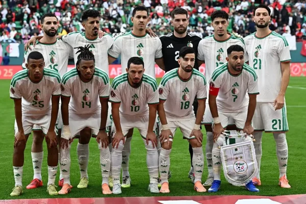 AFCON - Algeria Complete Perfect Group Run With Guinea Win