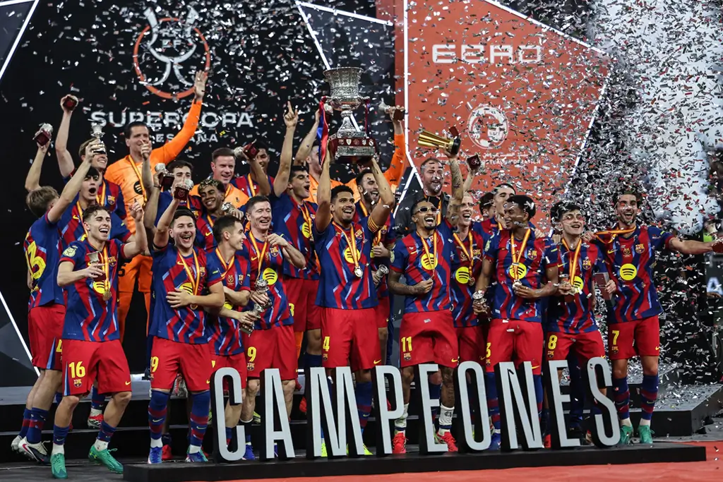Barcelona Beat Real Madrid to Retain Spanish Super Cup