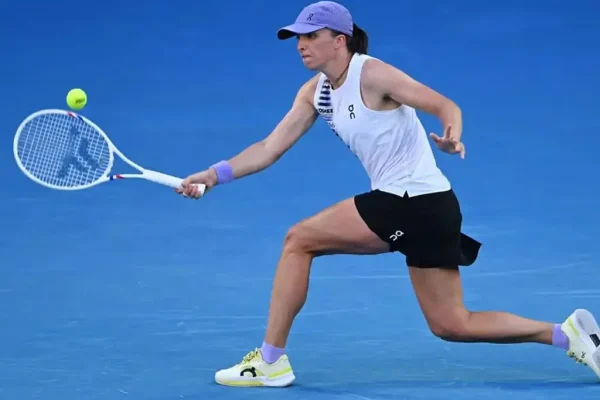 Iga Swiatek Dominates Inglis to Reach Australian Open Quarter-Finals