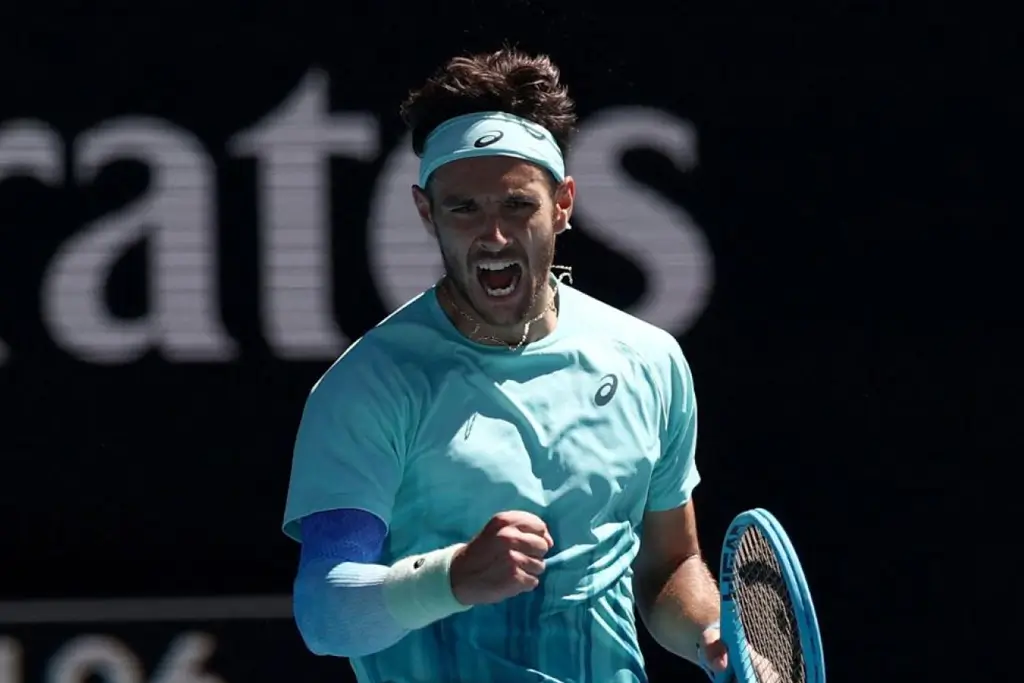 Lorenzo Musetti Stuns Fritz to Reach Australian Open Quarters