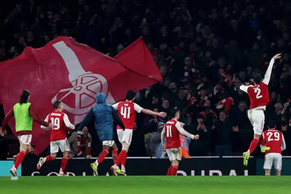 Arsenal Beat Chelsea to Reach Carabao Cup Final
