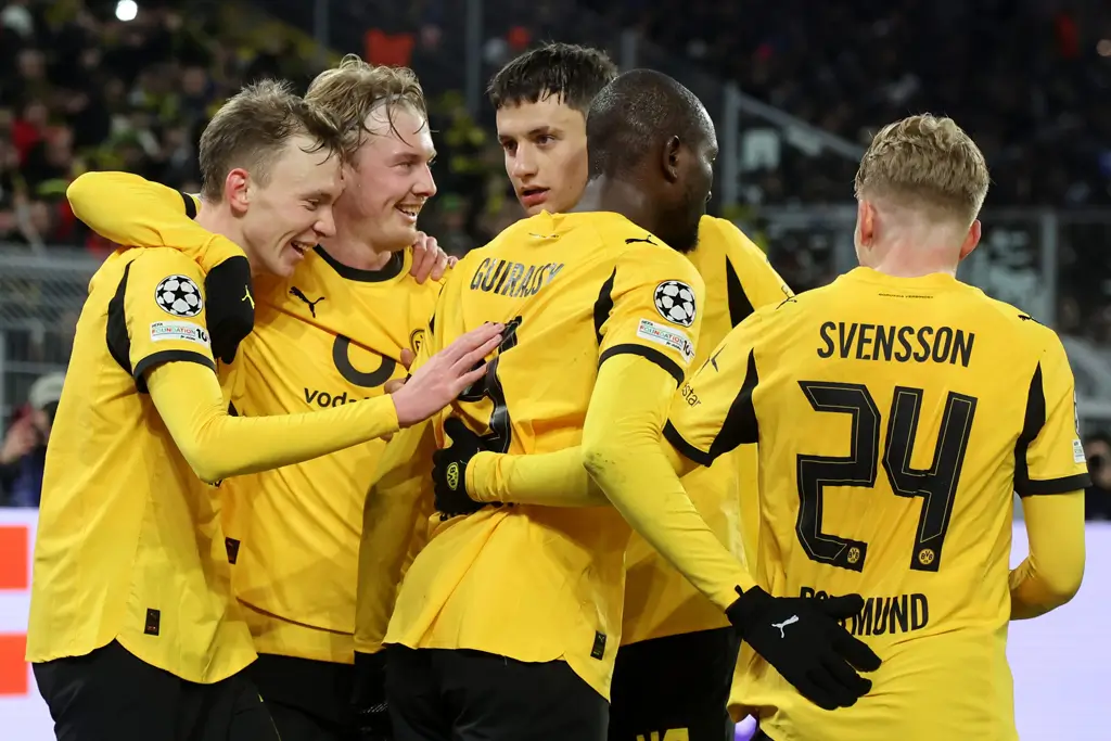 Dortmund Beat Atalanta 2-0 In Champions League Tie