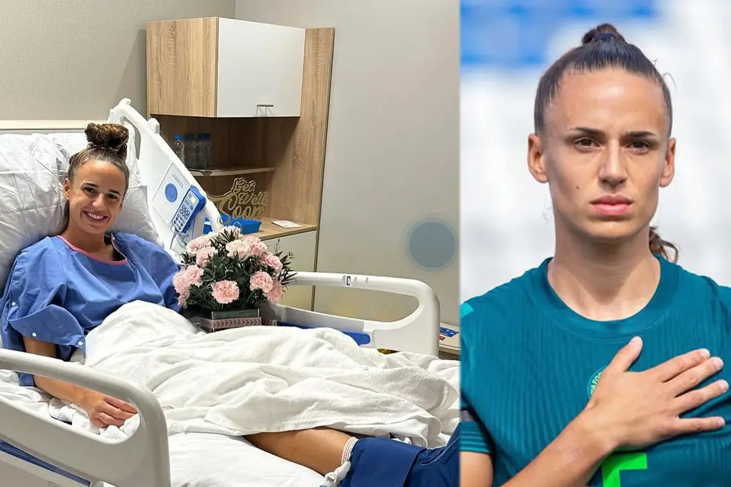 Ashleigh Plumptre Begins Rehab After Foot Surgery