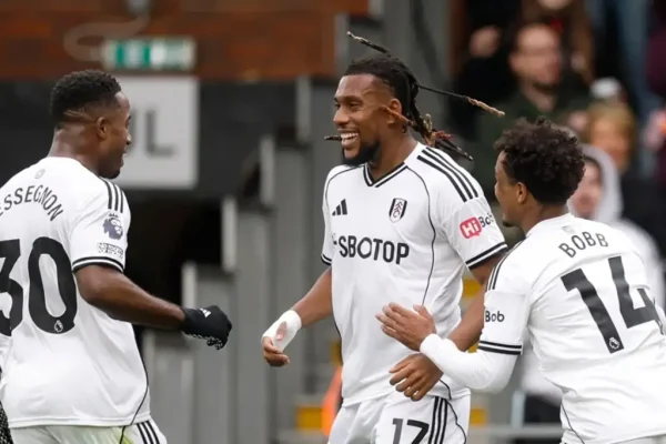 Iwobi Scores As Fulham Beat Tottenham 2-1