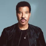 Lionel Richie Warns Celebrities to Respect Fans