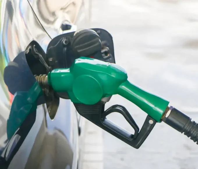 Nigerians React to Rising Petrol Prices and Living Costs