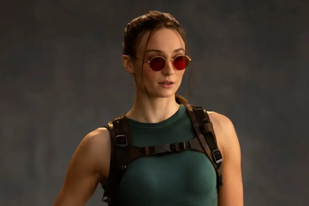 Tomb Raider Filming Paused After Sophie Turner Injury