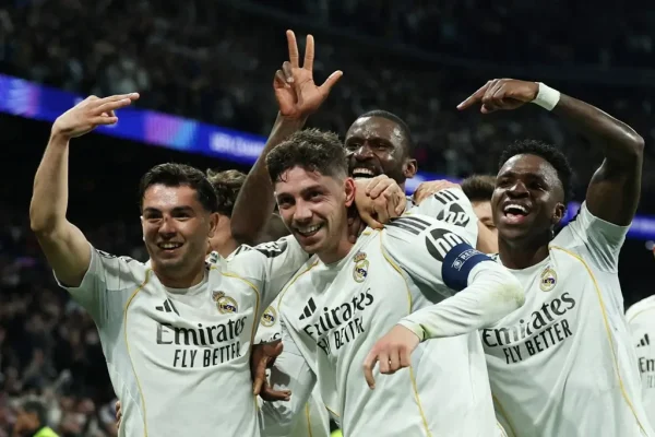 Valverde Hat-Trick Lifts Real Madrid Past Man City
