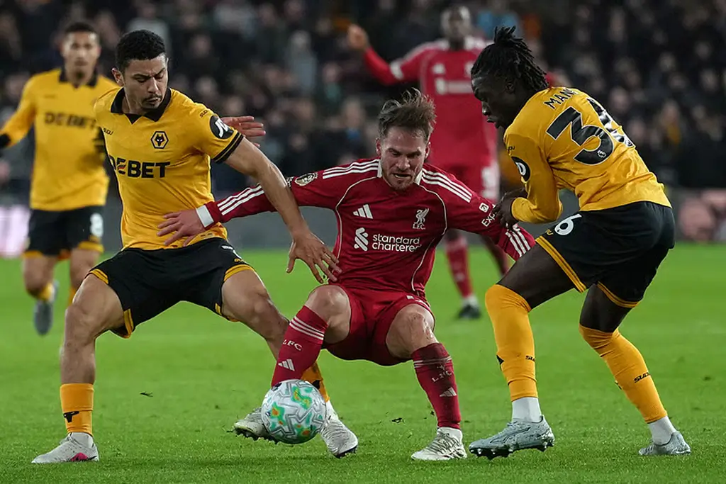 Wolves Shock Liverpool 2-1 With 94th-Minute Winner