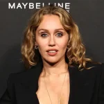 miley cyrus to receive innovator award at iheartradio